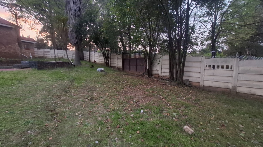 4 Bedroom Property for Sale in Lombardy West Gauteng
