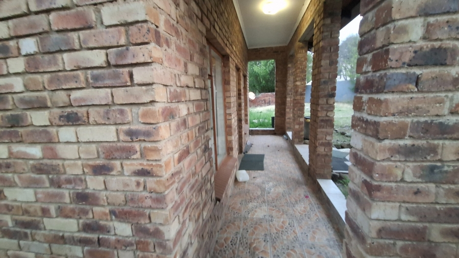 4 Bedroom Property for Sale in Lombardy West Gauteng