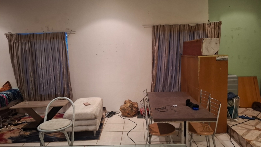 4 Bedroom Property for Sale in Lombardy West Gauteng