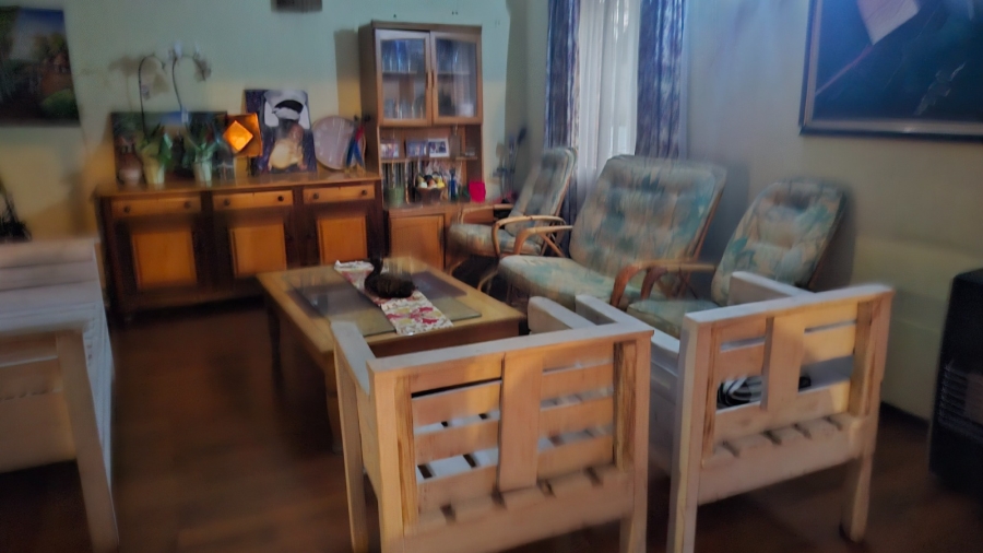4 Bedroom Property for Sale in Lombardy West Gauteng