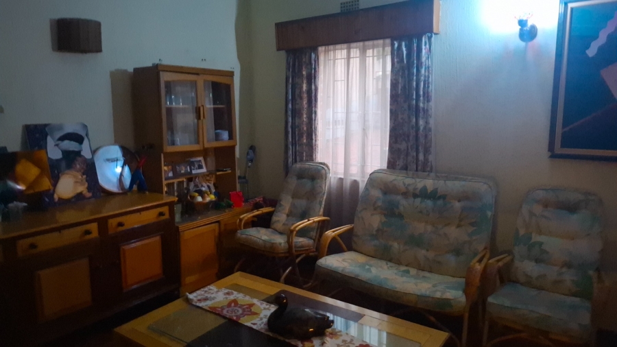 4 Bedroom Property for Sale in Lombardy West Gauteng