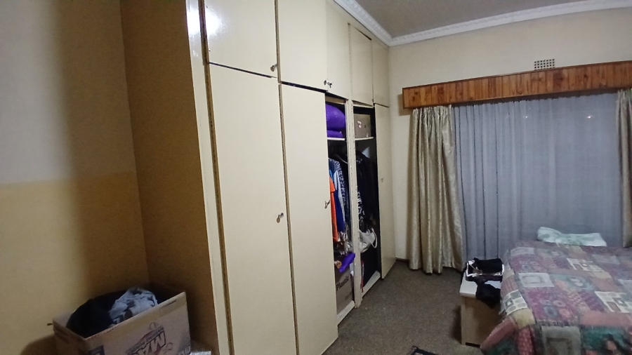 4 Bedroom Property for Sale in Lombardy West Gauteng