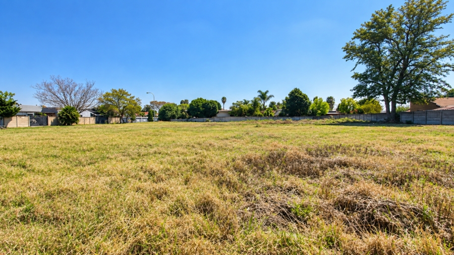 Commercial Property for Sale in Falcon Ridge Gauteng