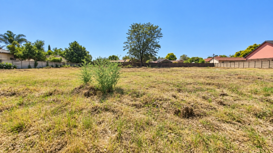 Commercial Property for Sale in Falcon Ridge Gauteng