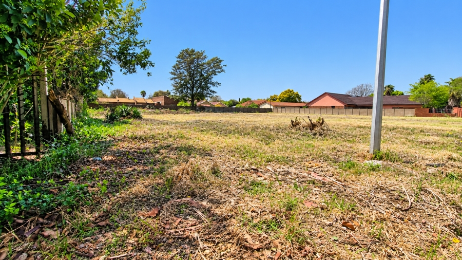 Commercial Property for Sale in Falcon Ridge Gauteng