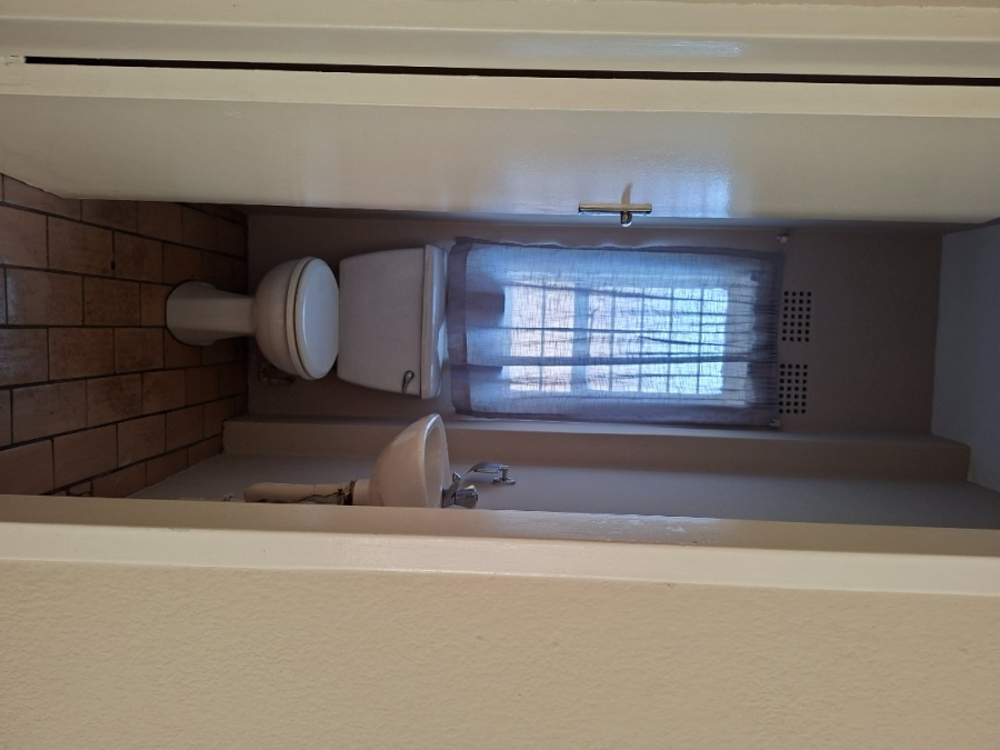 Bedroom Property for Sale in Bramley Park Gauteng