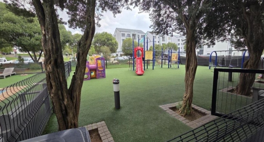 2 Bedroom Property for Sale in Greenstone Ridge Gauteng