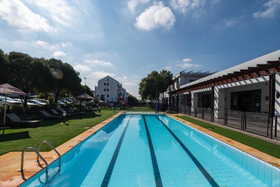 2 Bedroom Property for Sale in Greenstone Ridge Gauteng