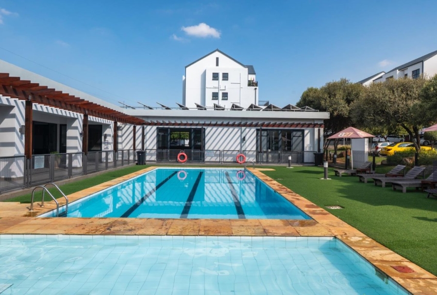 2 Bedroom Property for Sale in Greenstone Ridge Gauteng