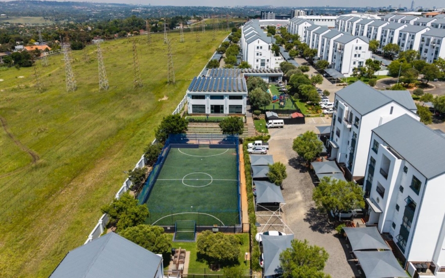 2 Bedroom Property for Sale in Greenstone Ridge Gauteng
