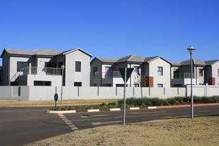 Commercial Property for Sale in Raslouw Gauteng