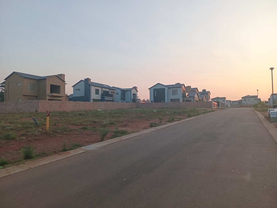 Commercial Property for Sale in Raslouw Gauteng