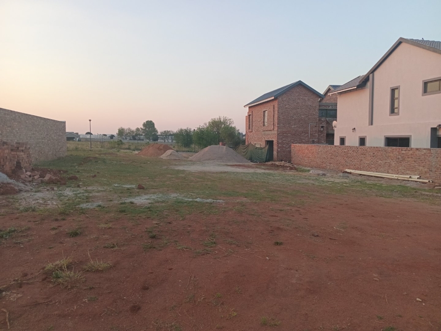 Commercial Property for Sale in Raslouw Gauteng