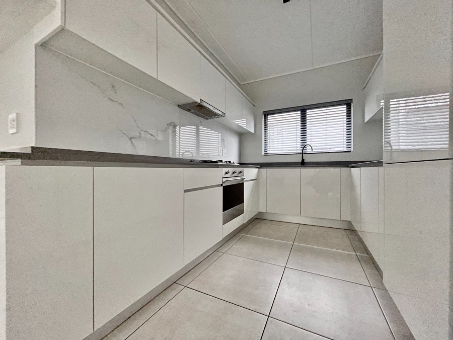 To Let 3 Bedroom Property for Rent in The Polofields Gauteng