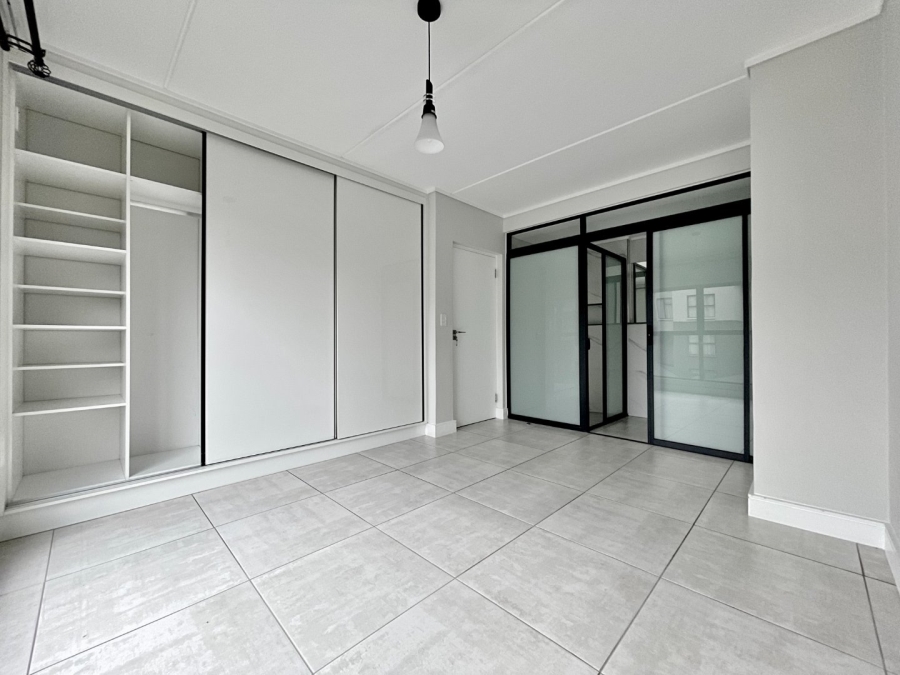 To Let 3 Bedroom Property for Rent in The Polofields Gauteng