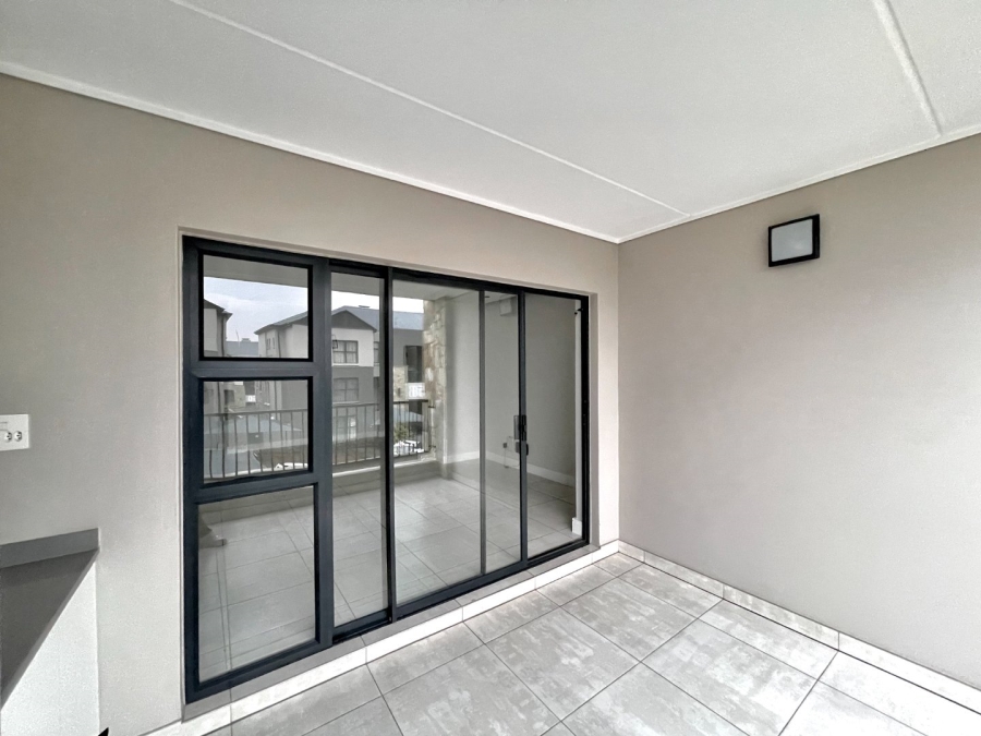 To Let 3 Bedroom Property for Rent in The Polofields Gauteng