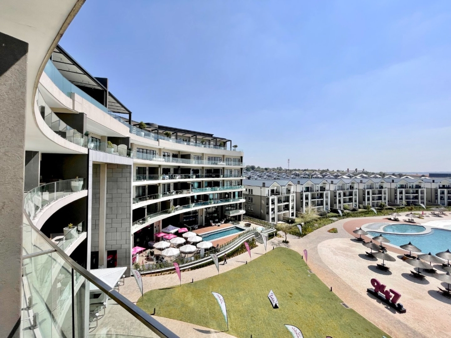 To Let 2 Bedroom Property for Rent in Waterfall Gauteng