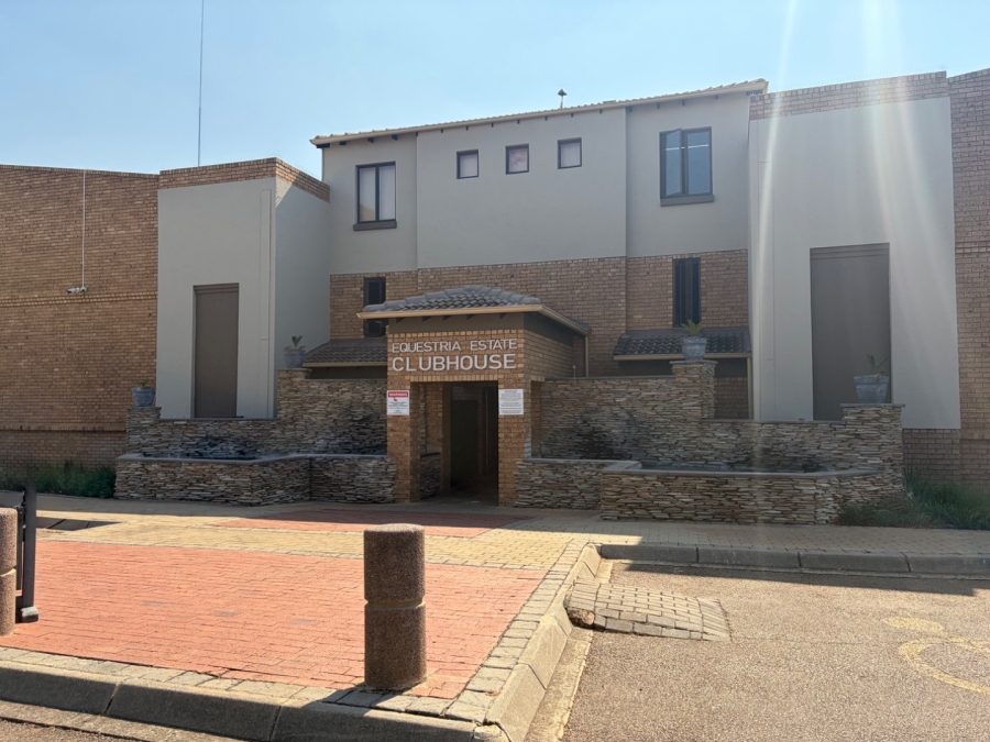2 Bedroom Property for Sale in Equestria Gauteng