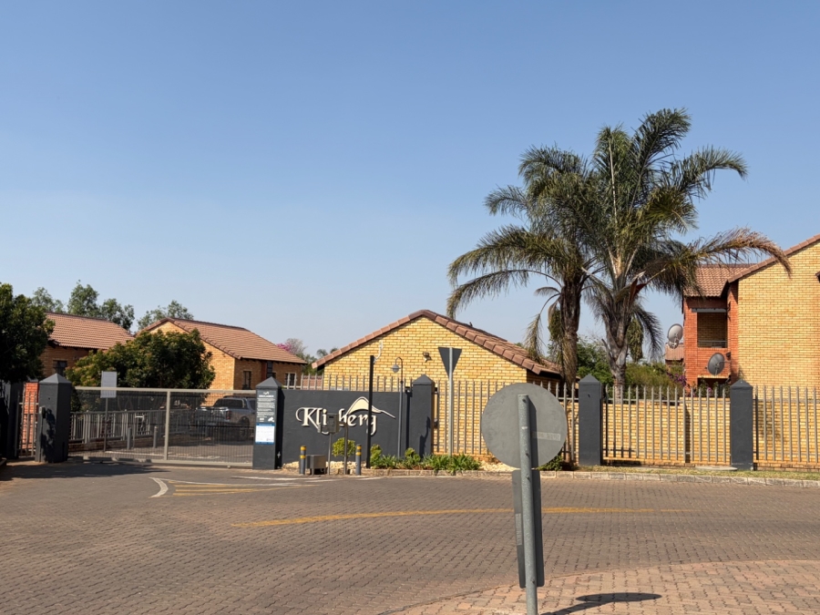 2 Bedroom Property for Sale in Equestria Gauteng