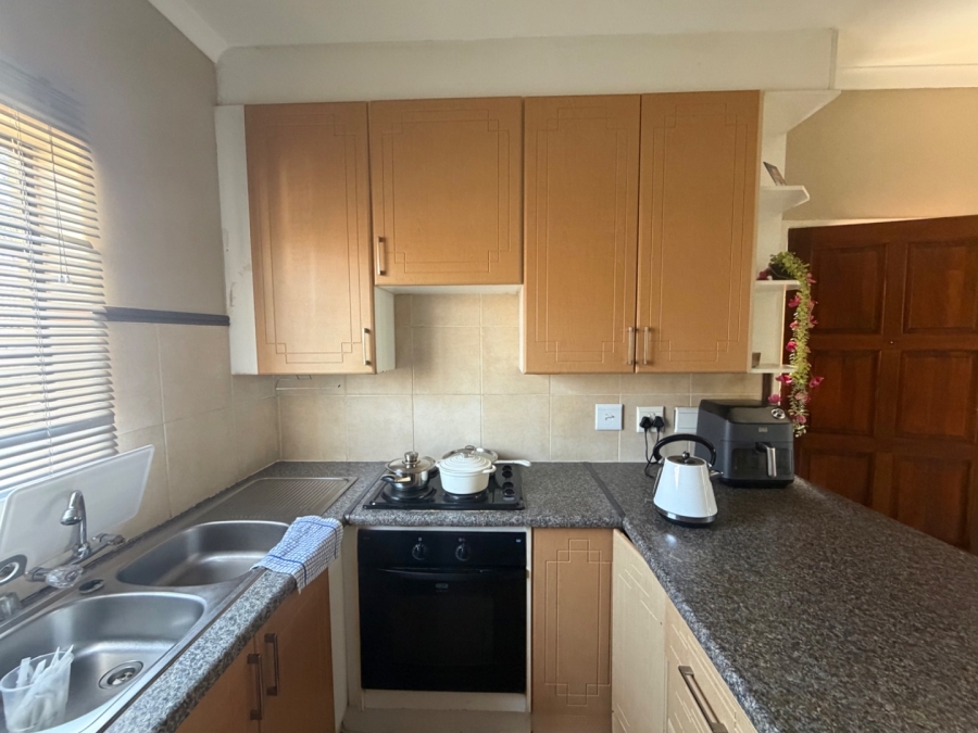 2 Bedroom Property for Sale in Equestria Gauteng