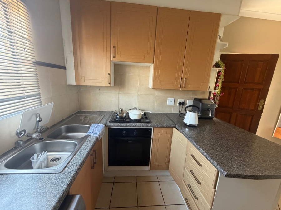 2 Bedroom Property for Sale in Equestria Gauteng