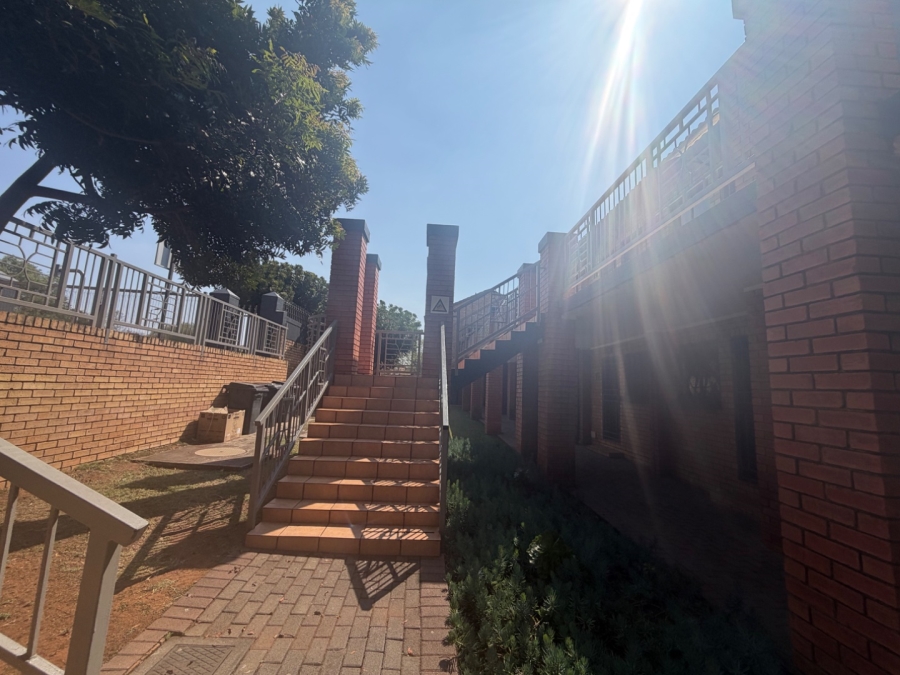 2 Bedroom Property for Sale in Equestria Gauteng