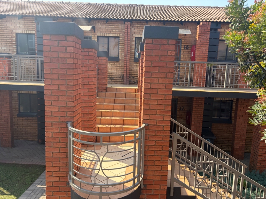 2 Bedroom Property for Sale in Equestria Gauteng