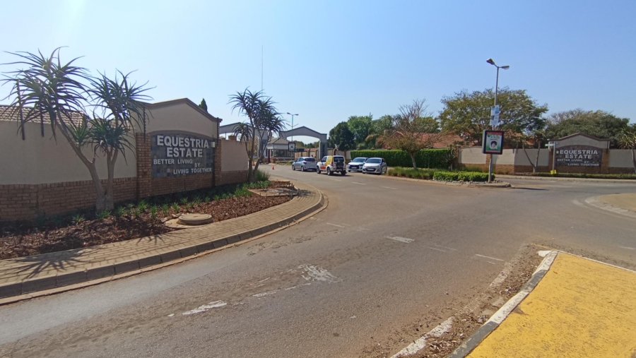2 Bedroom Property for Sale in Equestria Gauteng