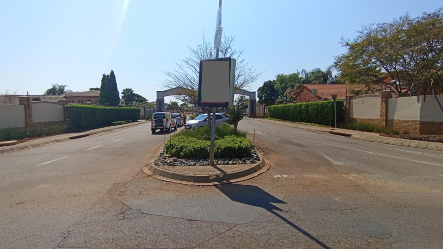 2 Bedroom Property for Sale in Equestria Gauteng