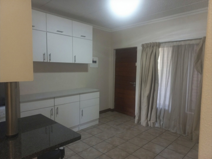 2 Bedroom Property for Sale in Carlswald North Estate Gauteng