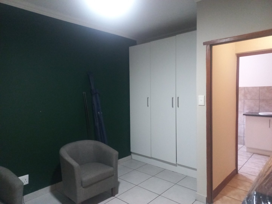 2 Bedroom Property for Sale in Carlswald North Estate Gauteng