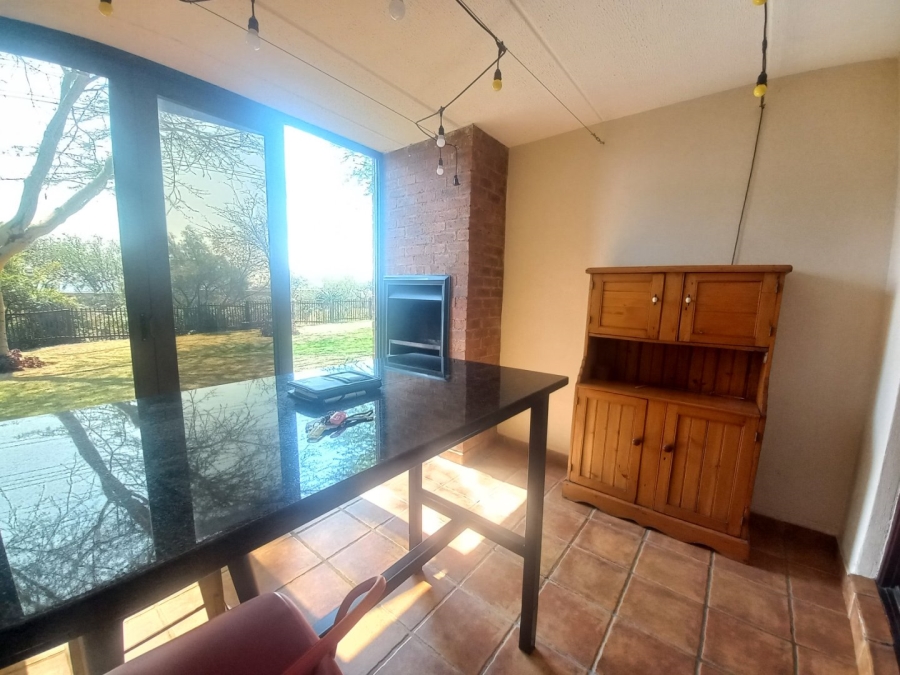 2 Bedroom Property for Sale in Carlswald North Estate Gauteng
