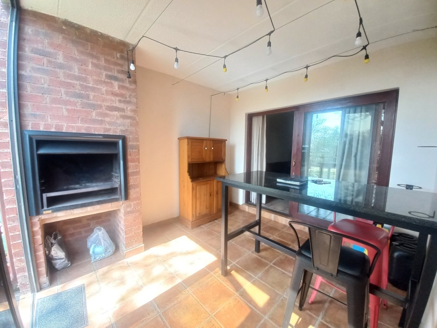 2 Bedroom Property for Sale in Carlswald North Estate Gauteng