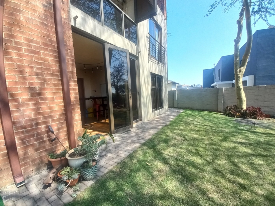 2 Bedroom Property for Sale in Carlswald North Estate Gauteng