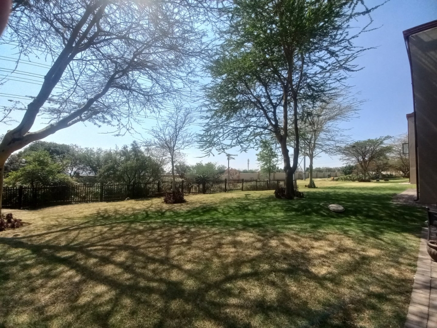 2 Bedroom Property for Sale in Carlswald North Estate Gauteng