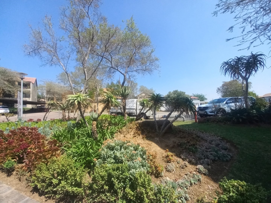 2 Bedroom Property for Sale in Carlswald North Estate Gauteng