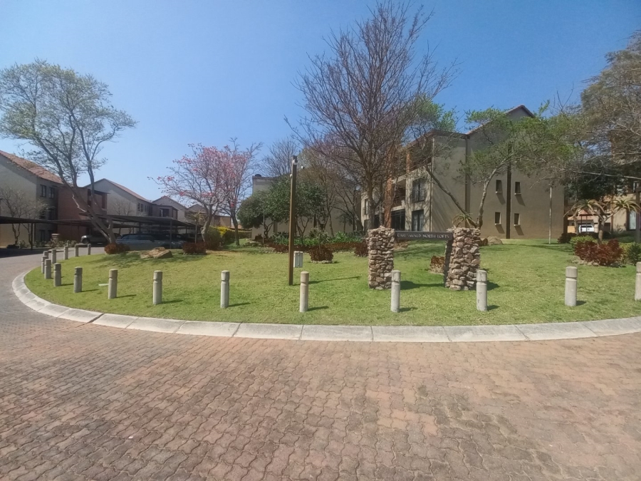 2 Bedroom Property for Sale in Carlswald North Estate Gauteng