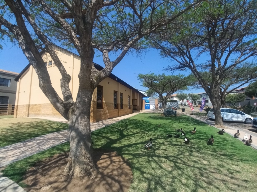 2 Bedroom Property for Sale in Carlswald North Estate Gauteng