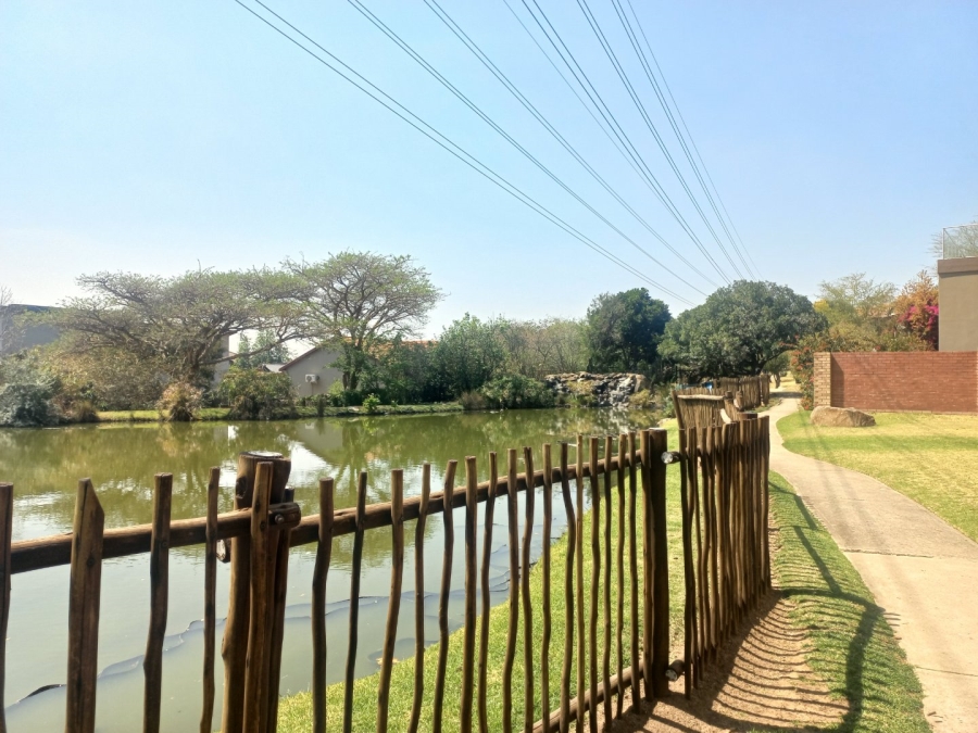 2 Bedroom Property for Sale in Carlswald North Estate Gauteng
