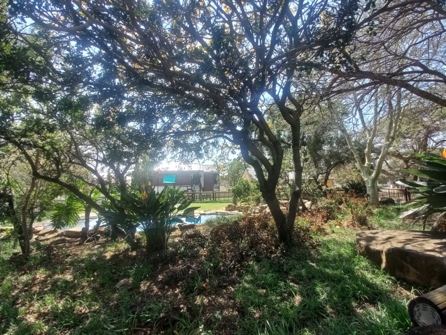 2 Bedroom Property for Sale in Carlswald North Estate Gauteng