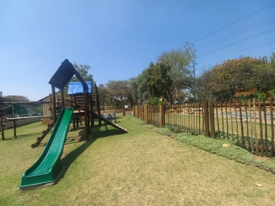 2 Bedroom Property for Sale in Carlswald North Estate Gauteng