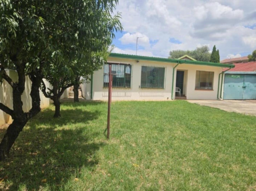 3 Bedroom Property for Sale in Zakariyya Park Gauteng