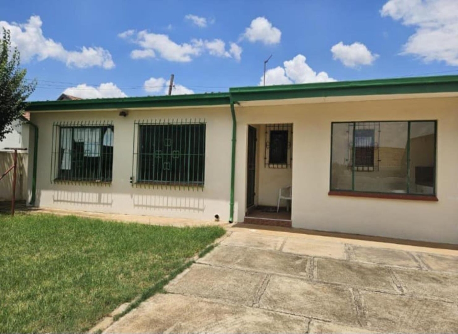 3 Bedroom Property for Sale in Zakariyya Park Gauteng