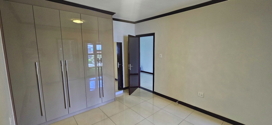 To Let 1 Bedroom Property for Rent in Fourways Gauteng