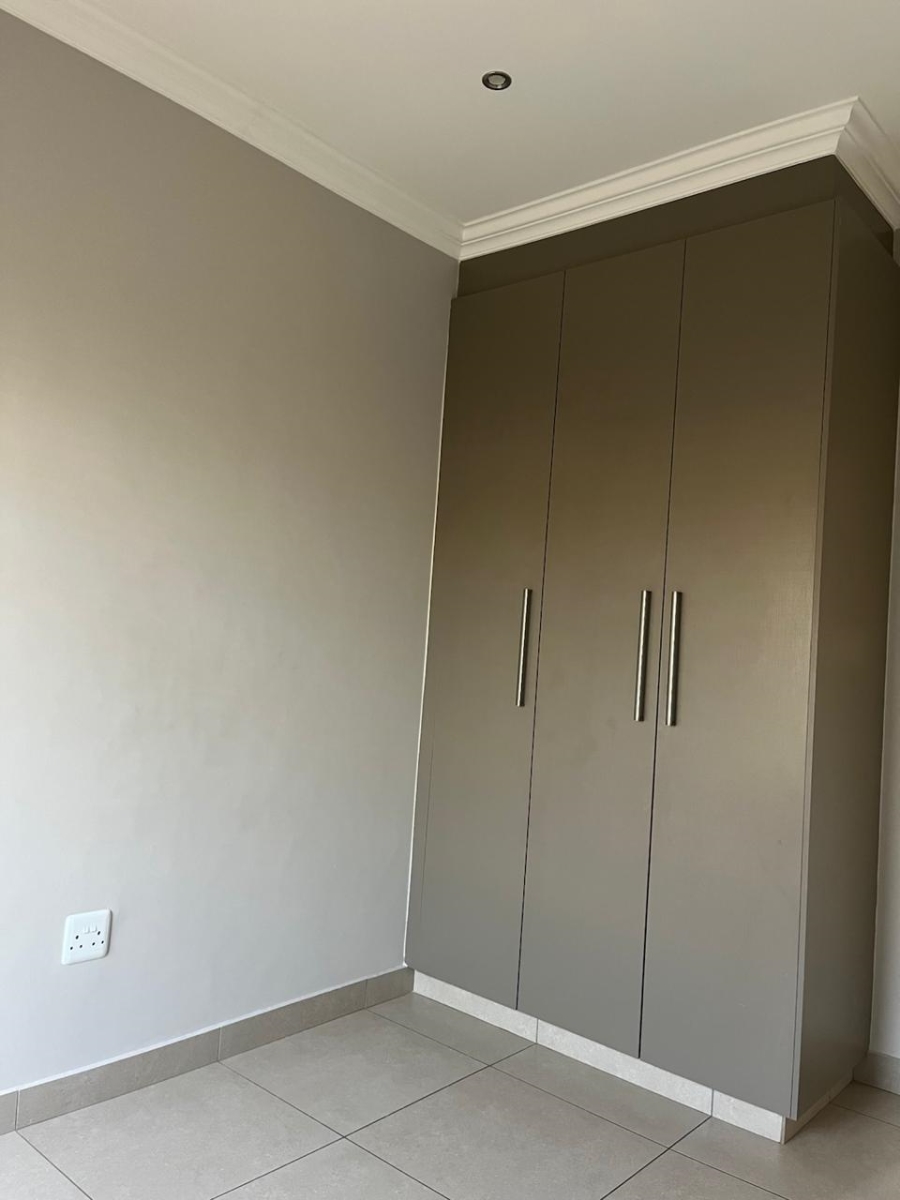3 Bedroom Property for Sale in Equestria Gauteng