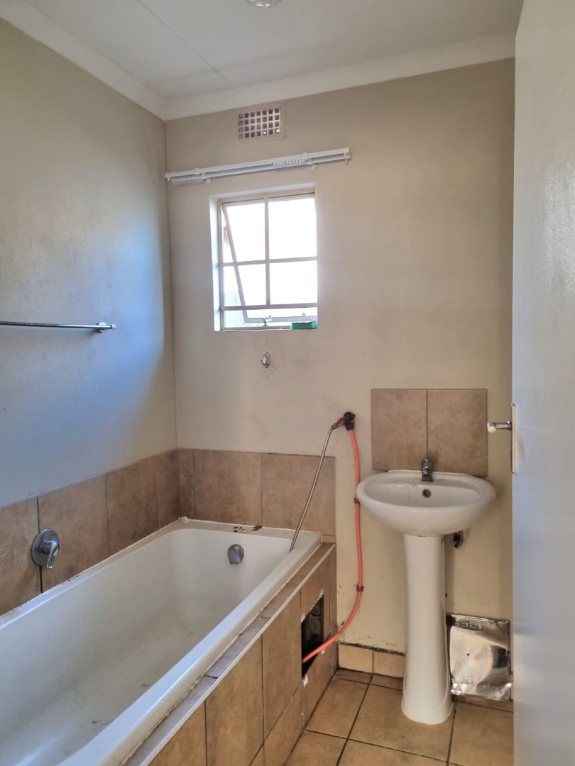 3 Bedroom Property for Sale in Sky City Gauteng