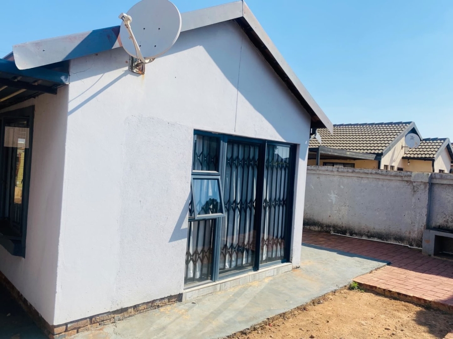 3 Bedroom Property for Sale in Soshanguve VV Gauteng