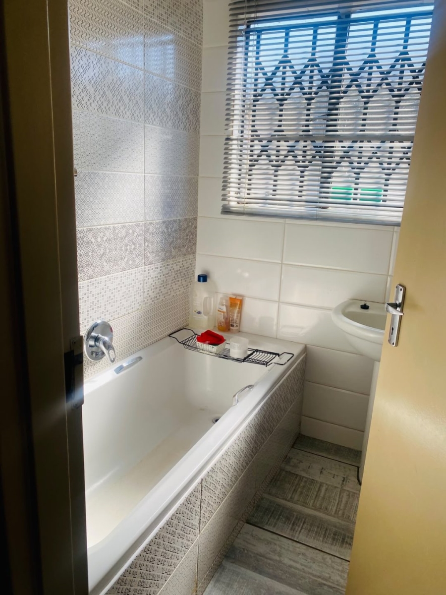 3 Bedroom Property for Sale in Soshanguve VV Gauteng