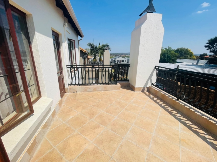 3 Bedroom Property for Sale in Boardwalk Villas Gauteng