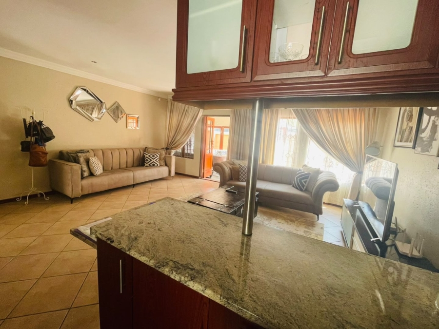 3 Bedroom Property for Sale in Boardwalk Villas Gauteng